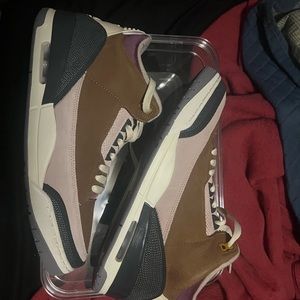 Jordan 3 Retro SE “Winterized” (Archaeo Brown/Smoke Gray)